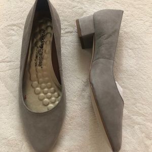 Walking Cradles Gray Heels